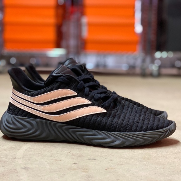 bb7674 adidas